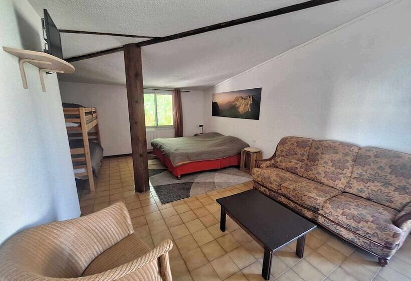 בית מלון כפרי Le Connetable