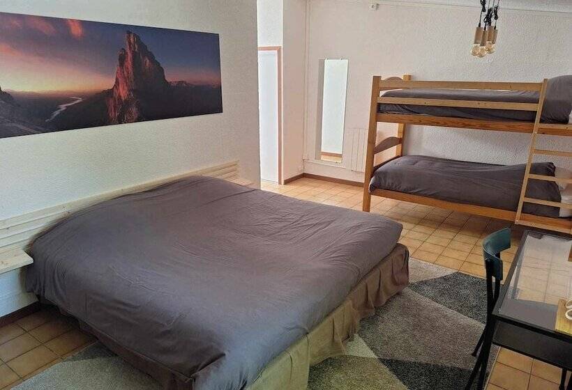 בית מלון כפרי Le Connetable