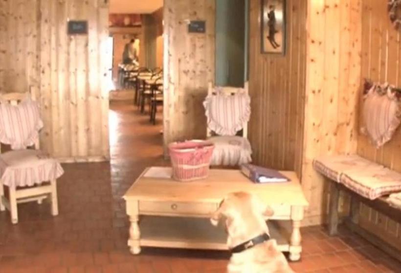 ホテル Résidence Le Galaxie