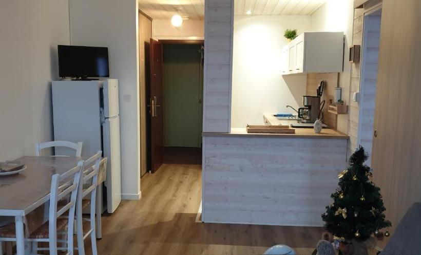 ホテル Résidence Le Galaxie