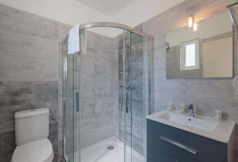 酒店 Le Heron Cendre