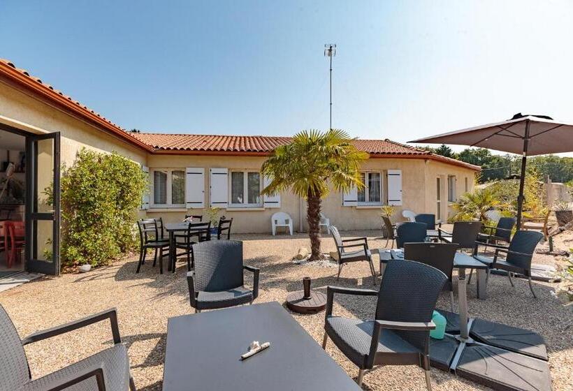 酒店 Le Heron Cendre