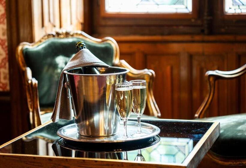 هتل Le Manoir Saint Thomas