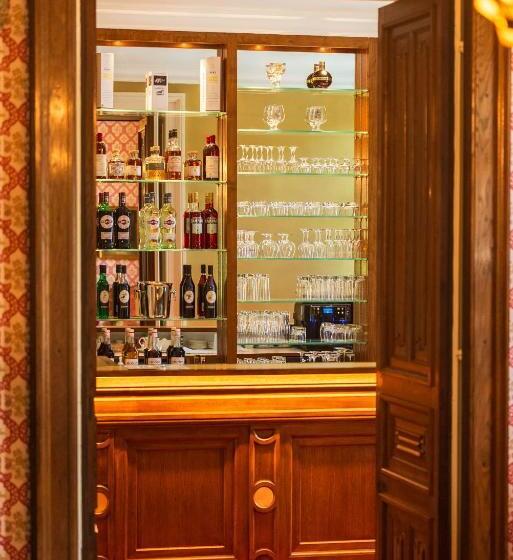 هتل Le Manoir Saint Thomas