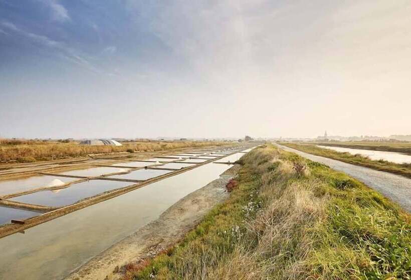 בית מלון כפרי Le Marais Restaurant Caillebotte