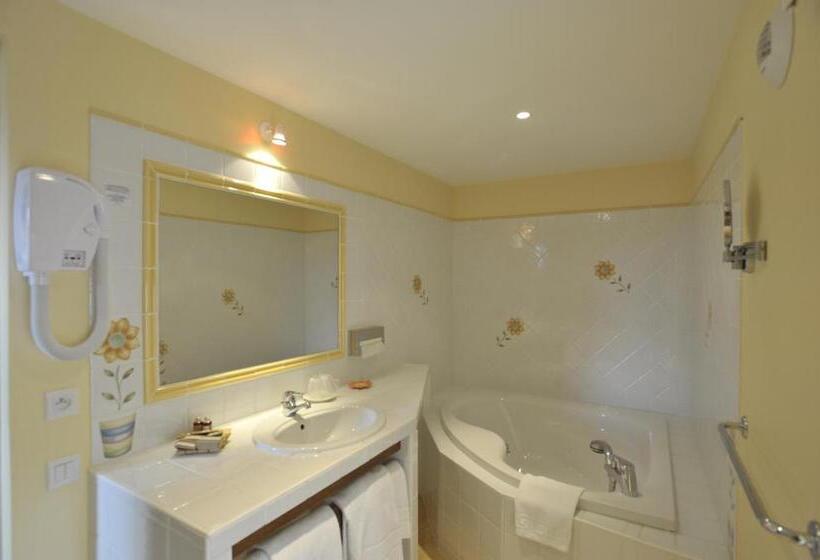 בית מלון כפרי Le Marius