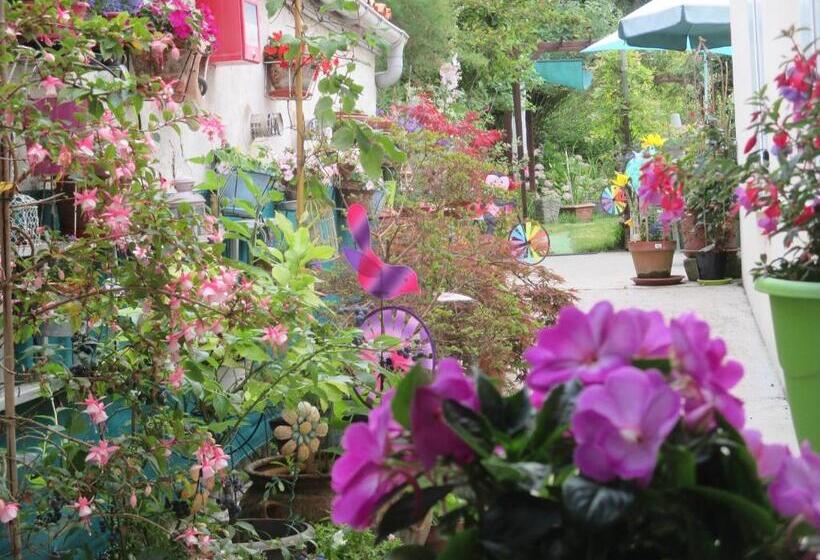 Отель Le Parisien