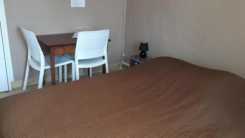 Отель Le Parisien