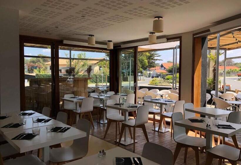 בית מלון כפרי Le Pavillon Bleu