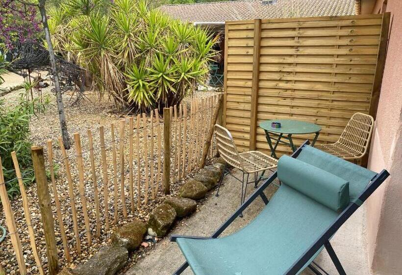 호텔 Le President Gare Nimes Pont Du Gard