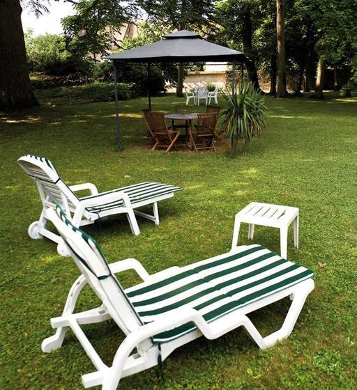 בית מלון כפרי Les Charmes