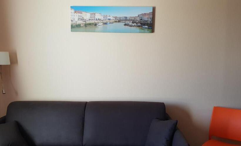 בית מלון כפרי Les Colonnes