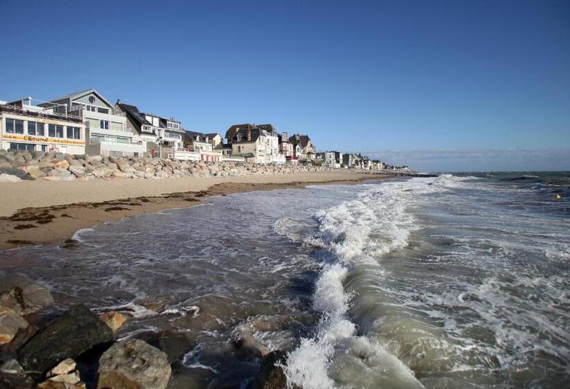 ホテル Les Coutainvillaises