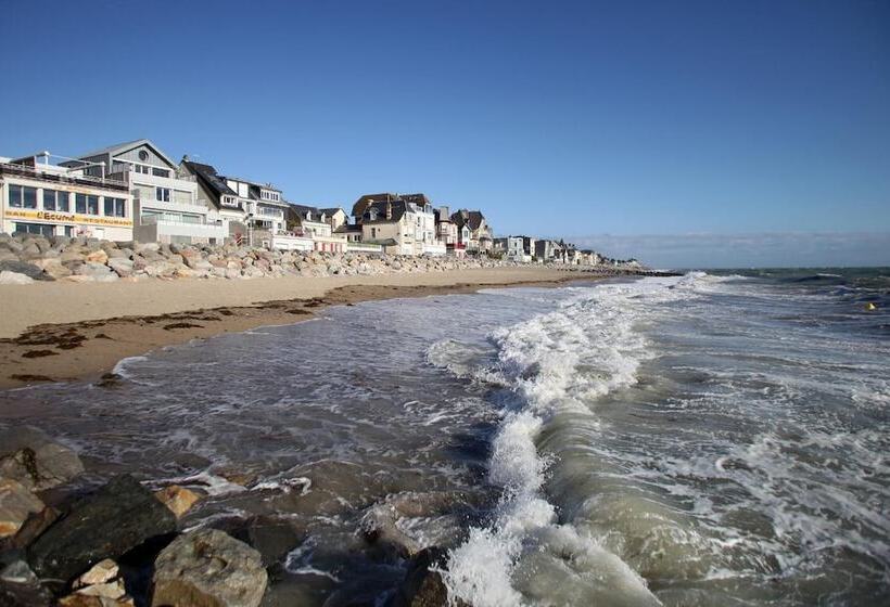 ホテル Les Coutainvillaises