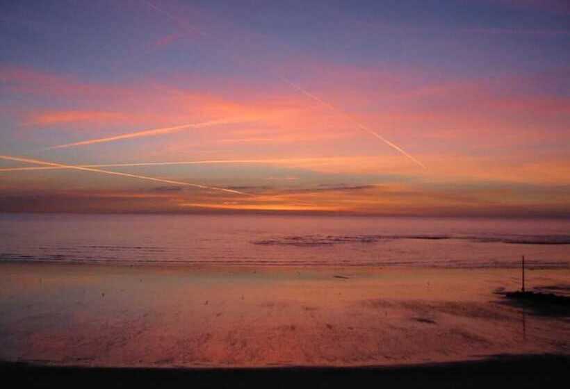 ホテル Les Coutainvillaises