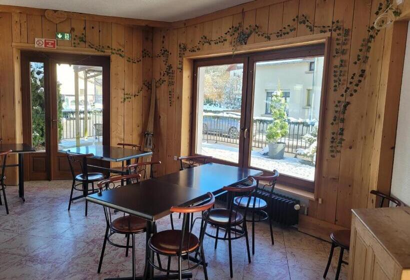 فندق Les Jolis Coeurs