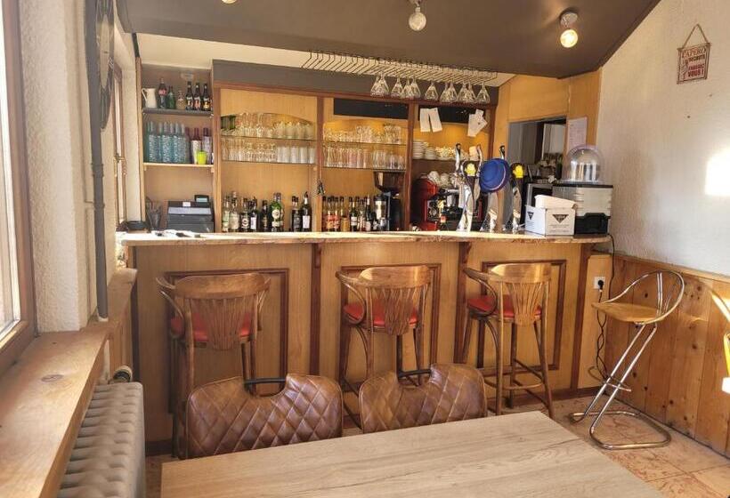 فندق Les Jolis Coeurs