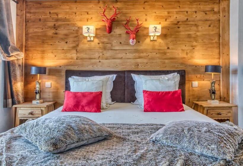 Отель Les Monts Charvin