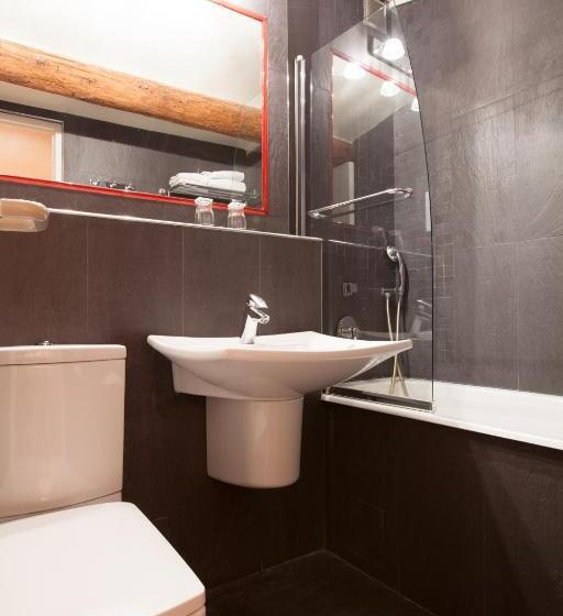 호텔 Les Quatre Dauphins