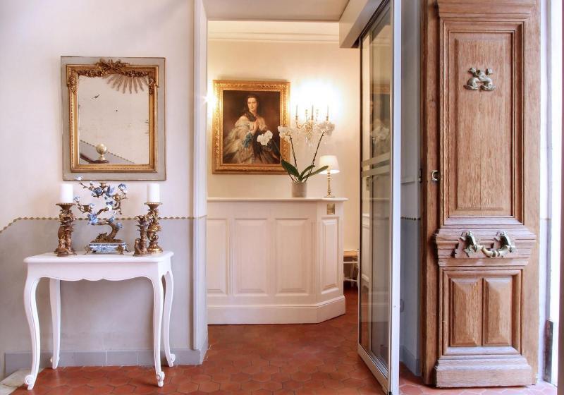 호텔 Les Quatre Dauphins