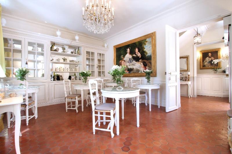 호텔 Les Quatre Dauphins