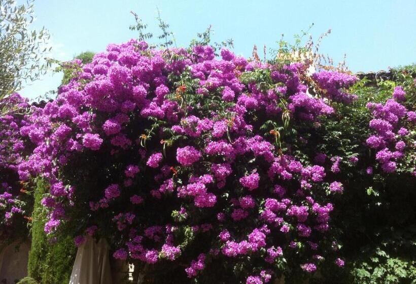 فندق Les Templiers