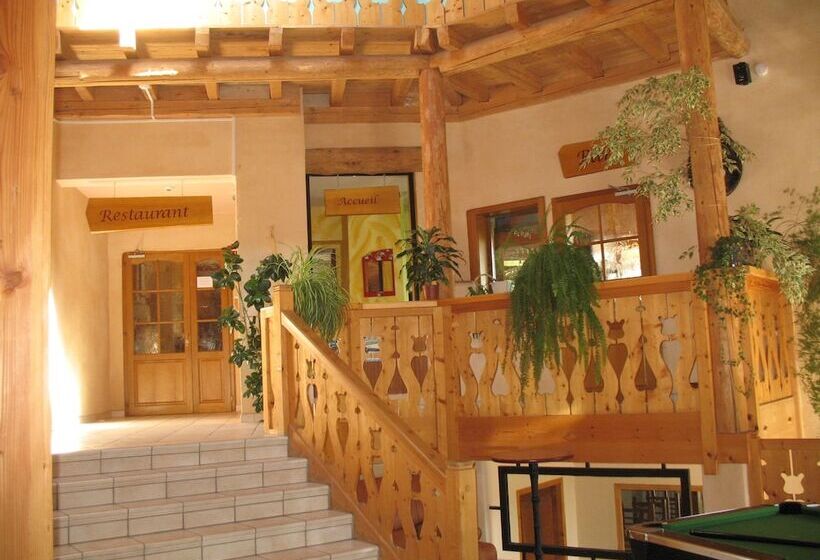 Отель Les Terrasses Du Lac Blanc Studios & Appartements