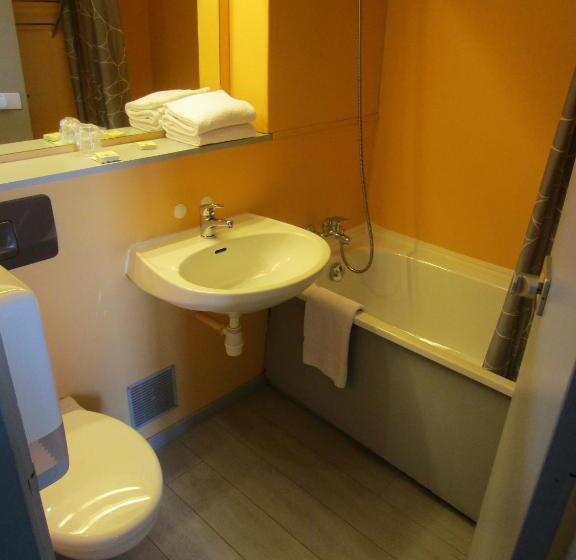 בית מלון כפרי Les Tourrades