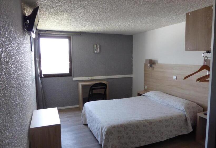 בית מלון כפרי Les Tourrades