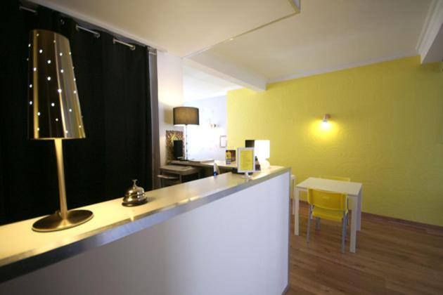 בית מלון כפרי Little Lodge Hôtel