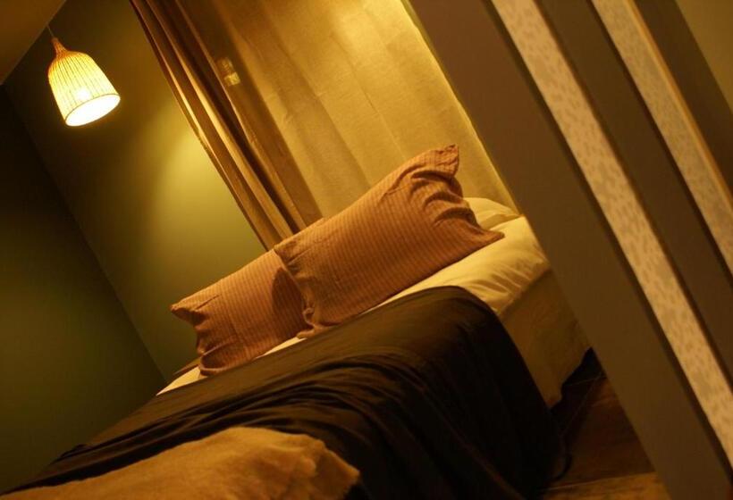 בית מלון כפרי Maison D Hôtes Villa Richelieu