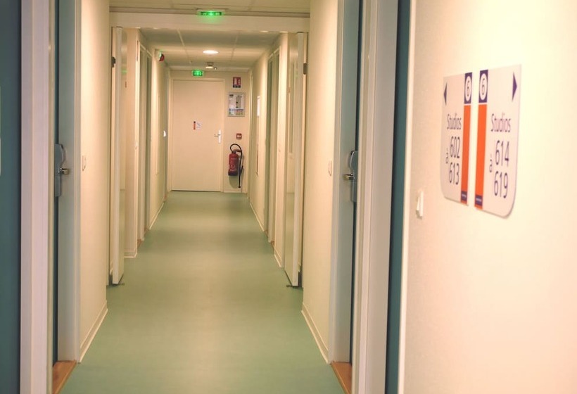 ホテル Montempô Apparthôtel Strasbourg