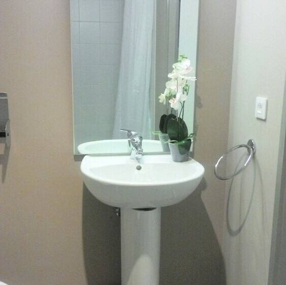 هتل Montempô Apparthôtel Strasbourg