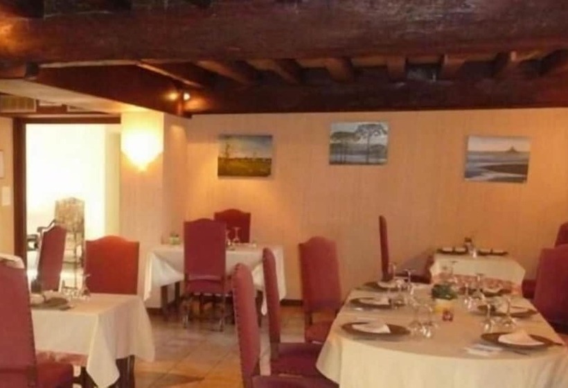 فندق Moulin De Bourgchateau