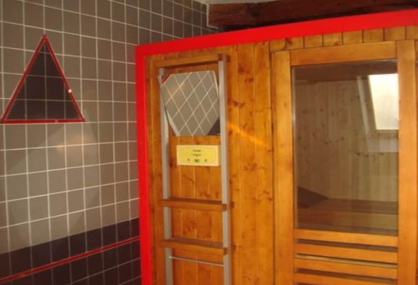 فندق Moulin De Bourgchateau