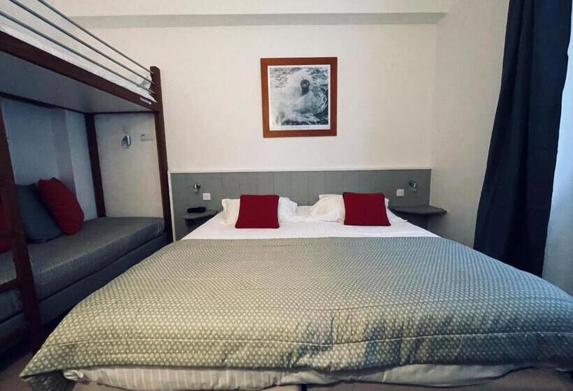 ホテル Quic En Groigne