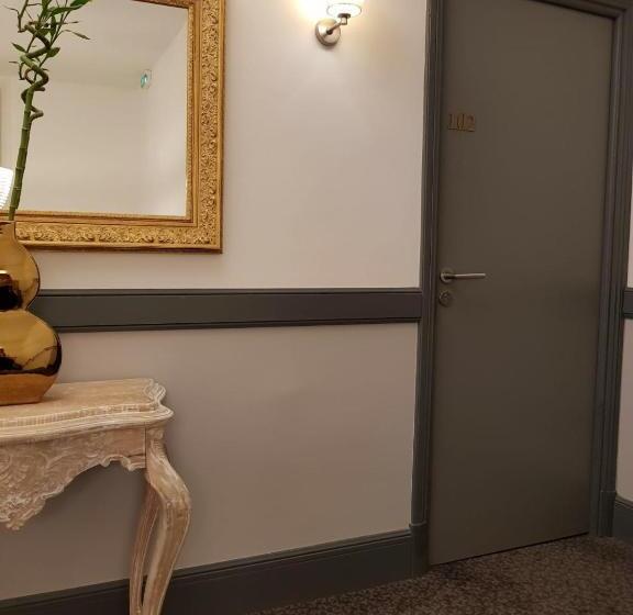 هتل Restaurant Edmond's