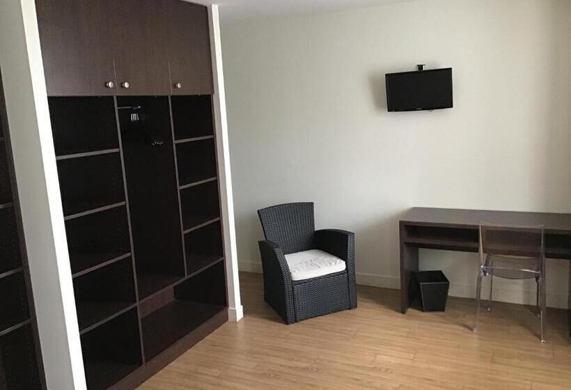 فندق Restaurant Elissaldia