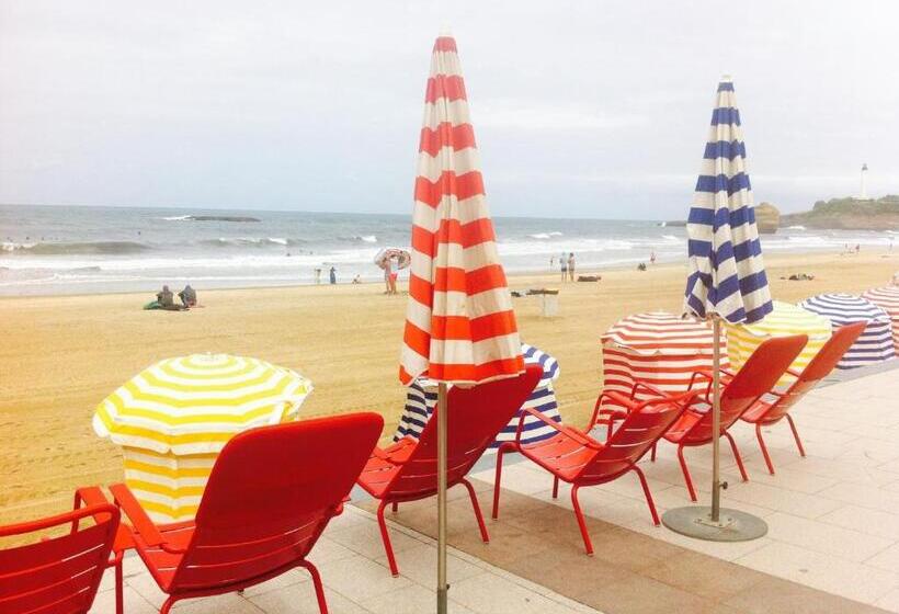 בית מלון כפרי Saint Charles Hôtel & Coliving Biarritz