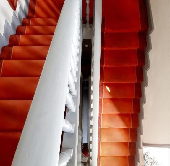 בית מלון כפרי Saint Charles Hôtel & Coliving Biarritz