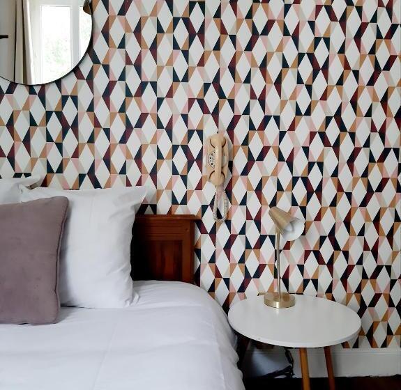 هتل Saint Charles Hôtel & Coliving Biarritz