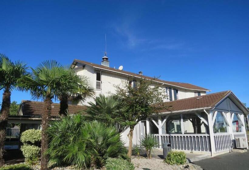 هتل Wood Inn Bordeaux Aeroport