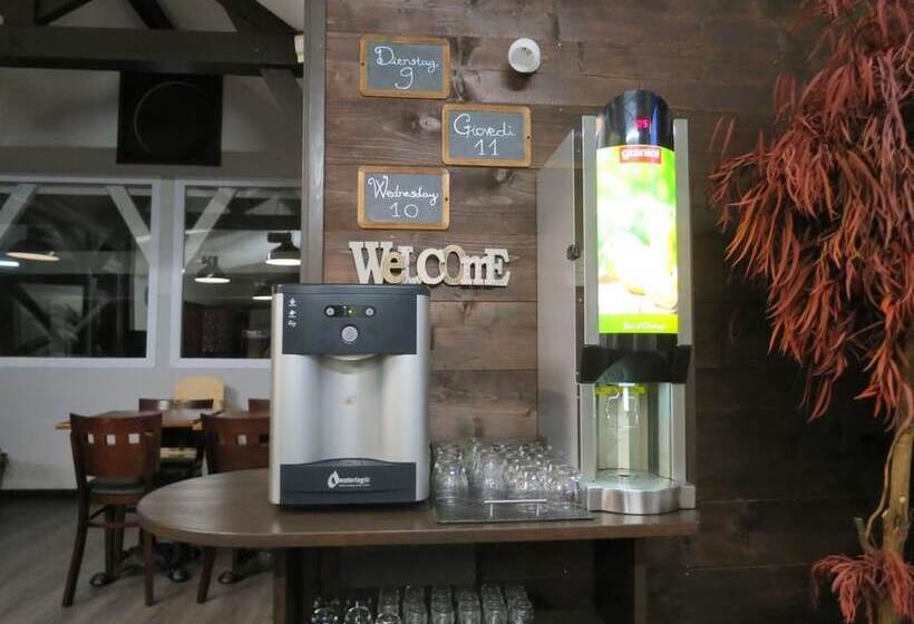 هتل Wood Inn Bordeaux Aeroport