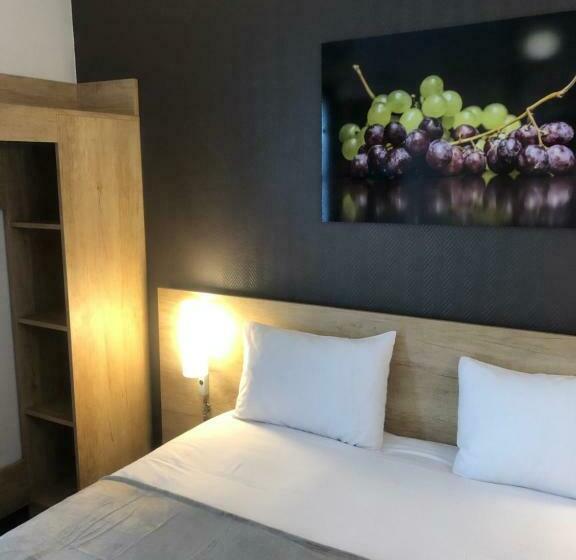 هتل Wood Inn Bordeaux Aeroport