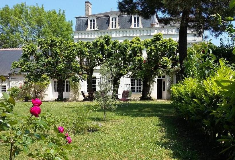 La Heraudiere Bed & Breakfast