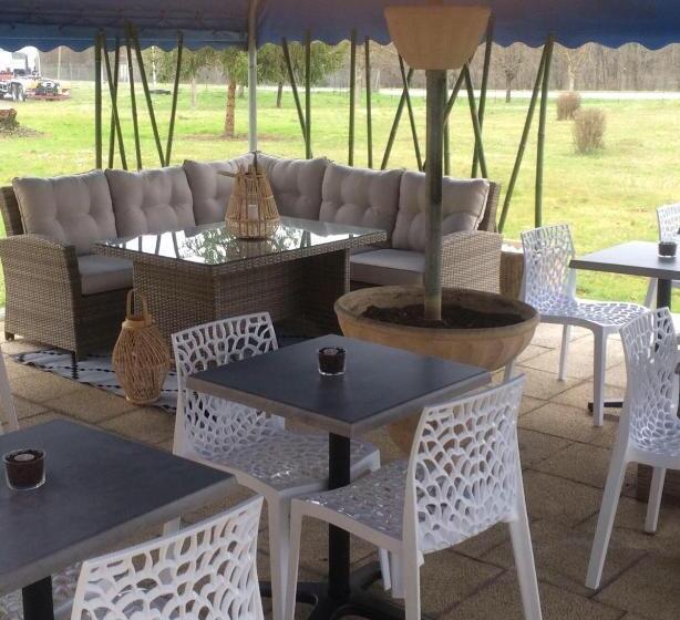 فندق على الطريق Europe