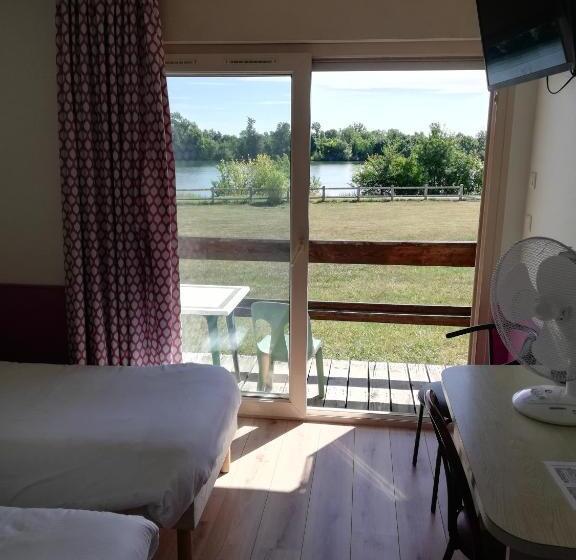 Мотель Logis Hôtel Restaurant La Vieille Ferme, Mâcon Nord