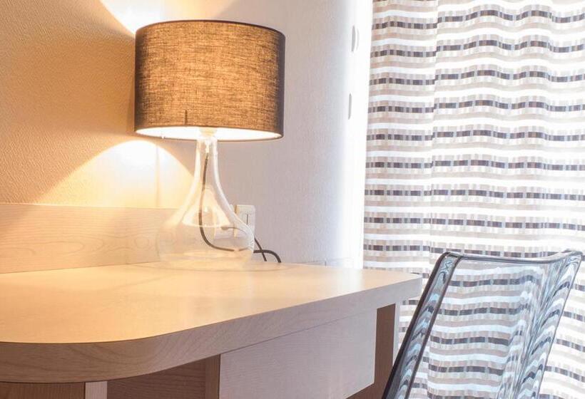 モーテル Logis Hôtel Restaurant La Vieille Ferme, Mâcon Nord