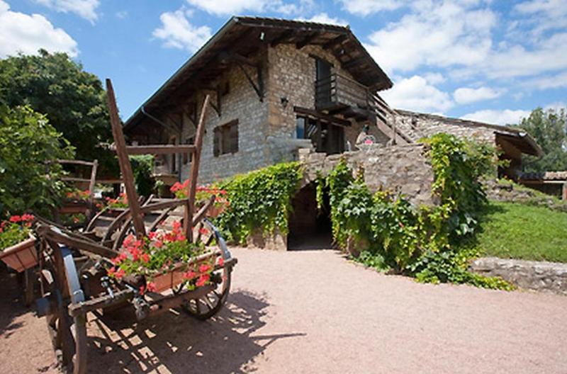 Мотель Logis Hôtel Restaurant La Vieille Ferme, Mâcon Nord