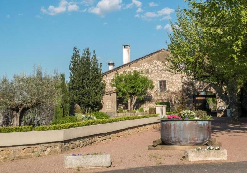 Мотель Logis Hôtel Restaurant La Vieille Ferme, Mâcon Nord